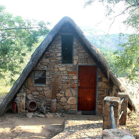 Big Cave Camp Villa Matopos Bagian luar foto