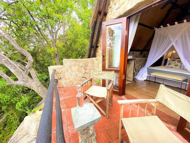 Big Cave Camp Villa Matopos Bagian luar foto