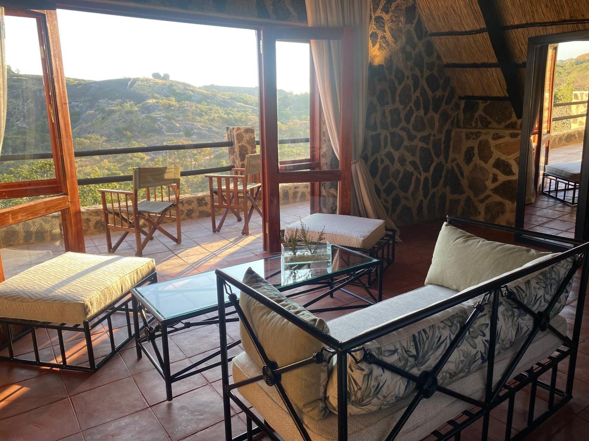 Big Cave Camp Villa Matopos Bagian luar foto