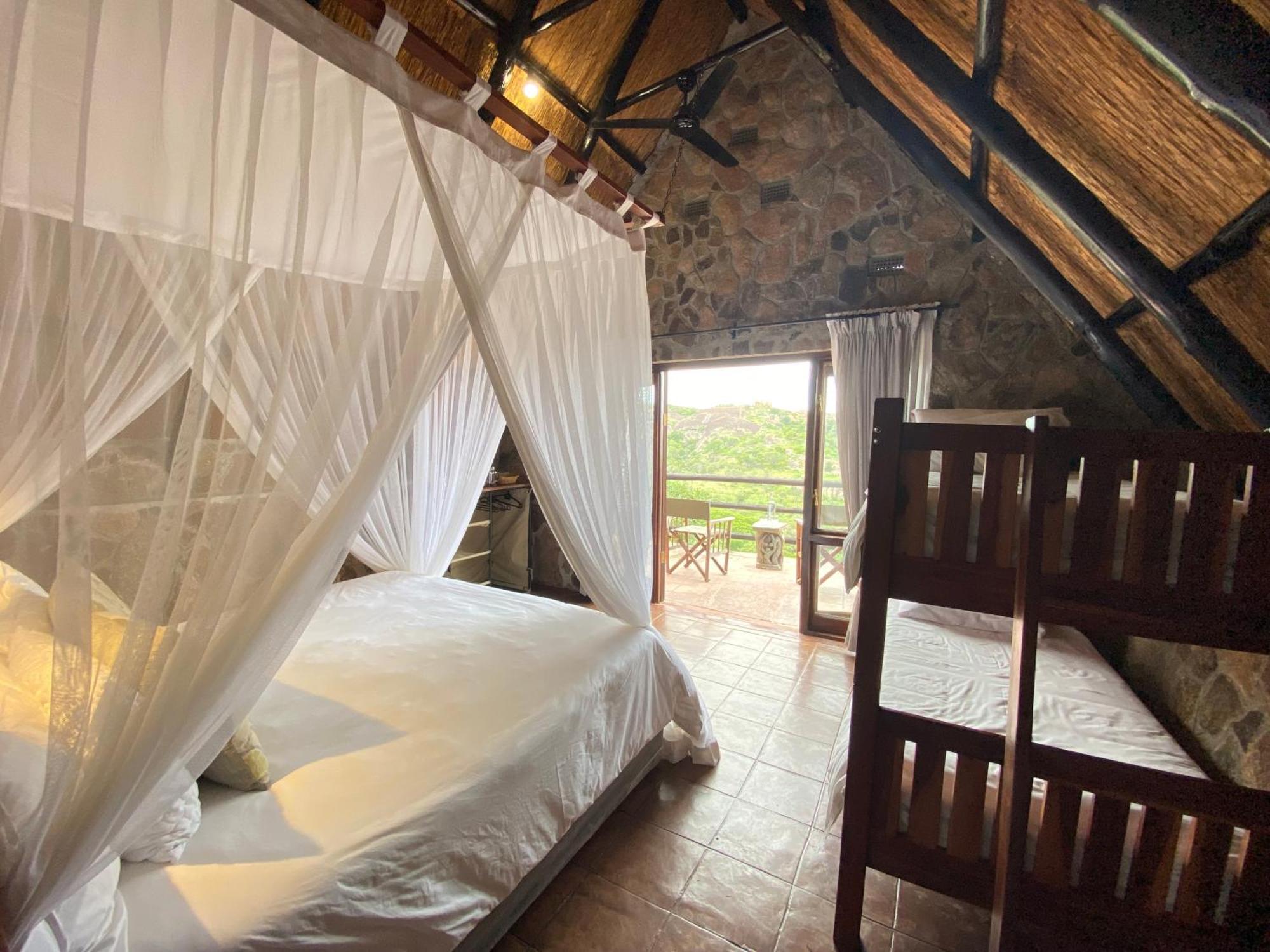 Big Cave Camp Villa Matopos Bagian luar foto